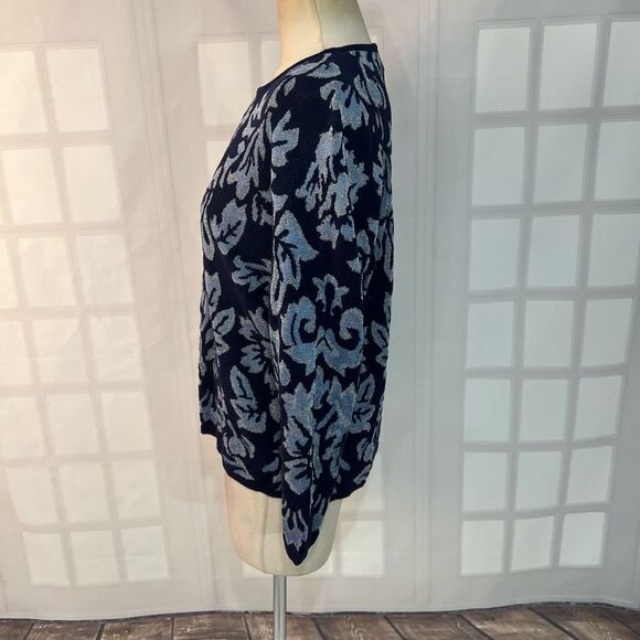 Chico's Blue Metallic Floral Knit Crew Neck Sweater Top Size 2 or Large - Picture 6 of 11